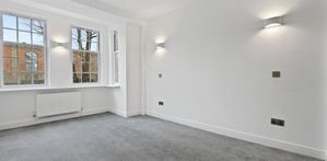 31 Broadhurst Gardens South Hampstead